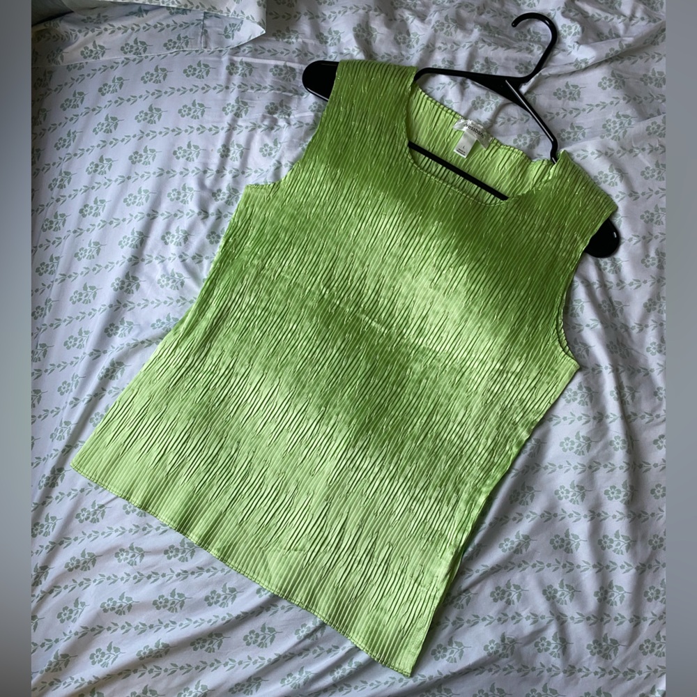 Dressbarn Lime Green Pleated Top